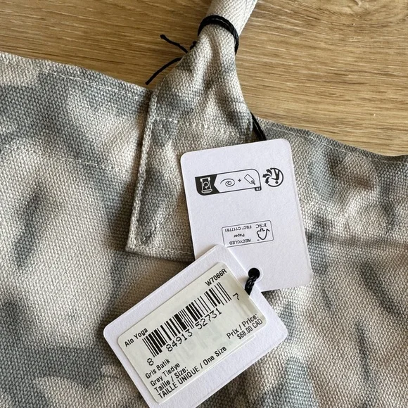 ALO Iconic Shopper Tote - Picture 5 of 6